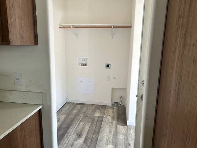 700 S Shafter Ave #121 - Photo 4 of 14