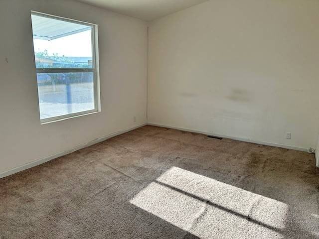 700 S Shafter Ave #121 - Photo 6 of 14