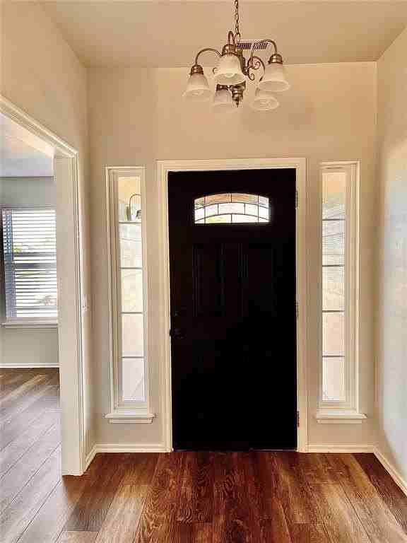 17700 Black Hawk Cir - Photo 3 of 36