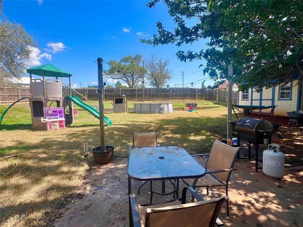 408 S 5th St - Photo 3 of 21