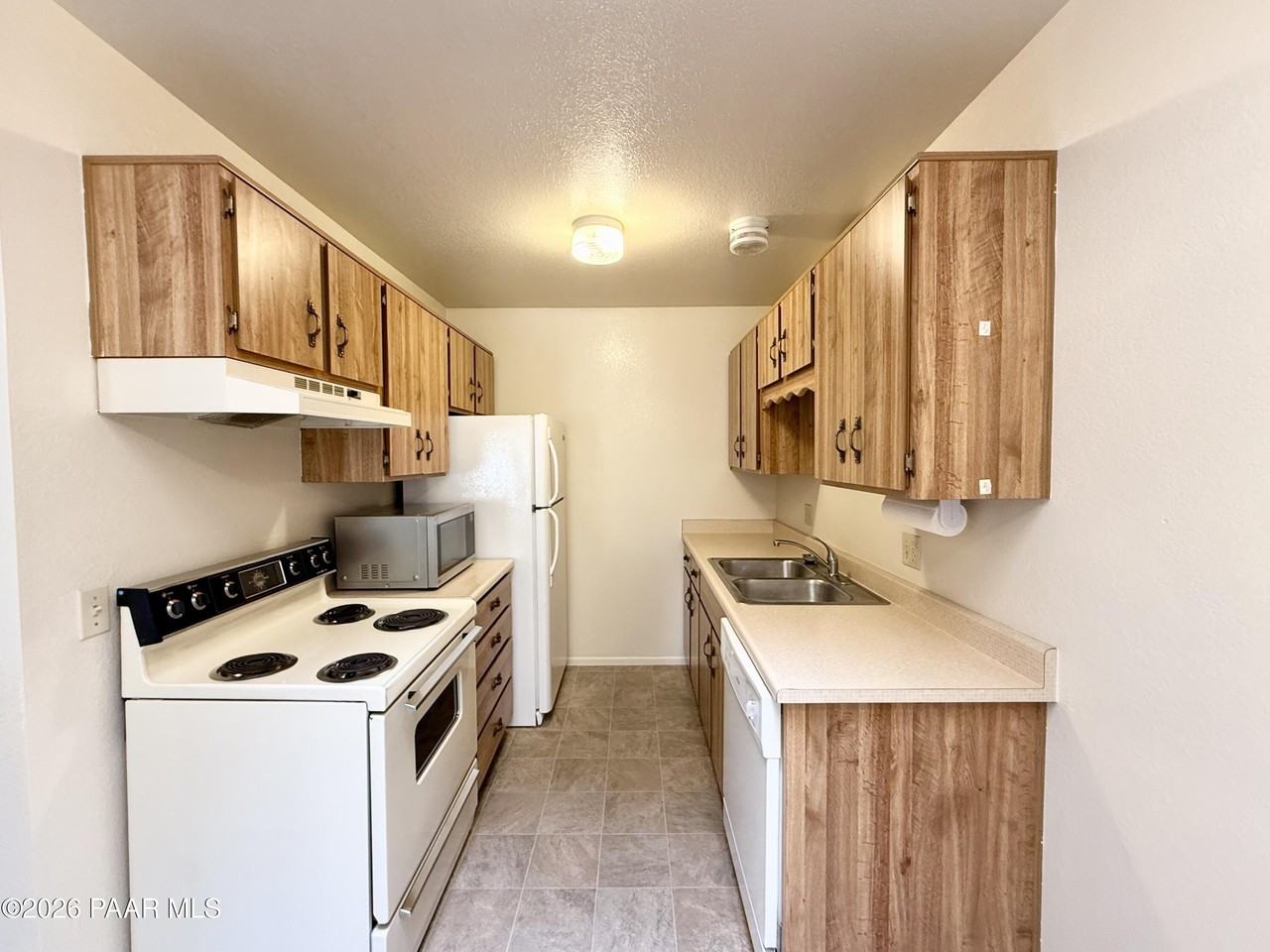 3040 N Starlight Dr #D - Photo 6 of 10