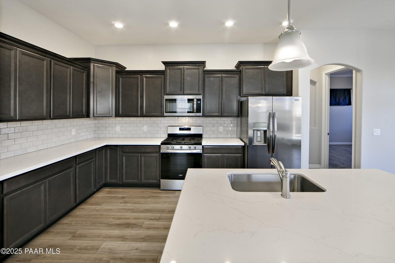 6236 E Stafford St - Photo 5 of 45