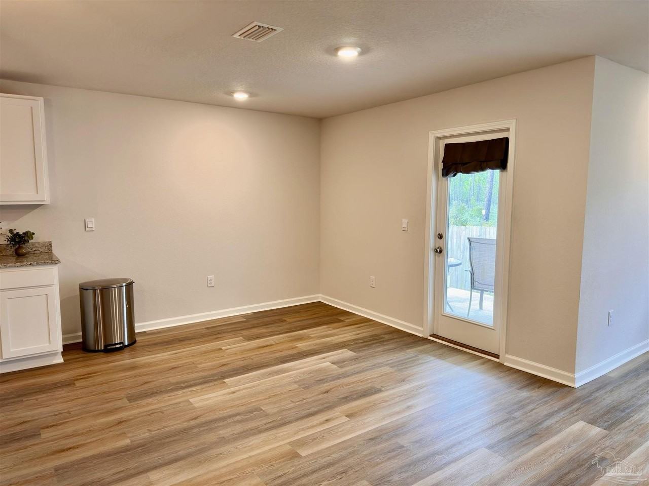 10981 Blacktail Loop - Photo 6 of 26