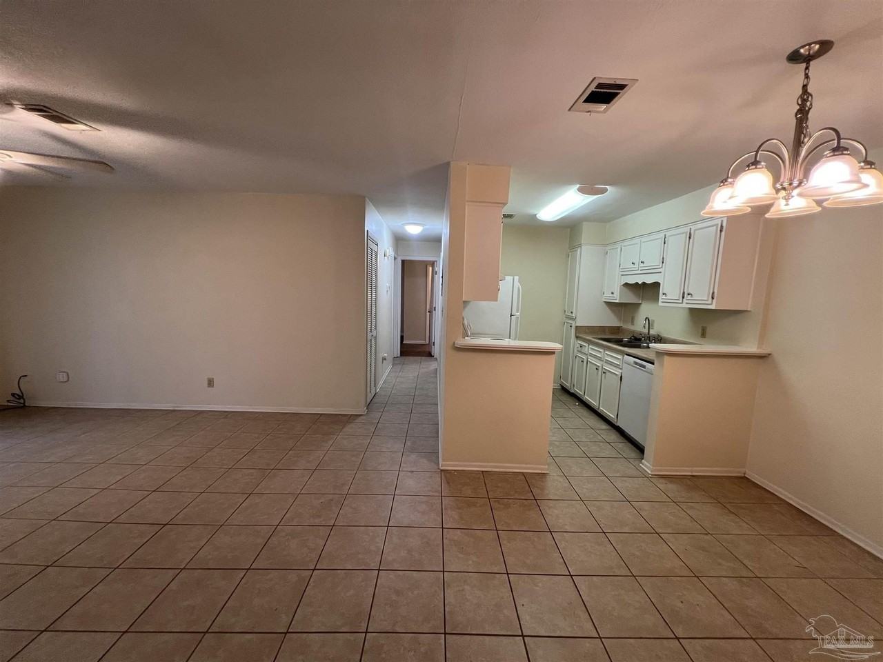 9467 Sunnehanna Blvd - Photo 2 of 18