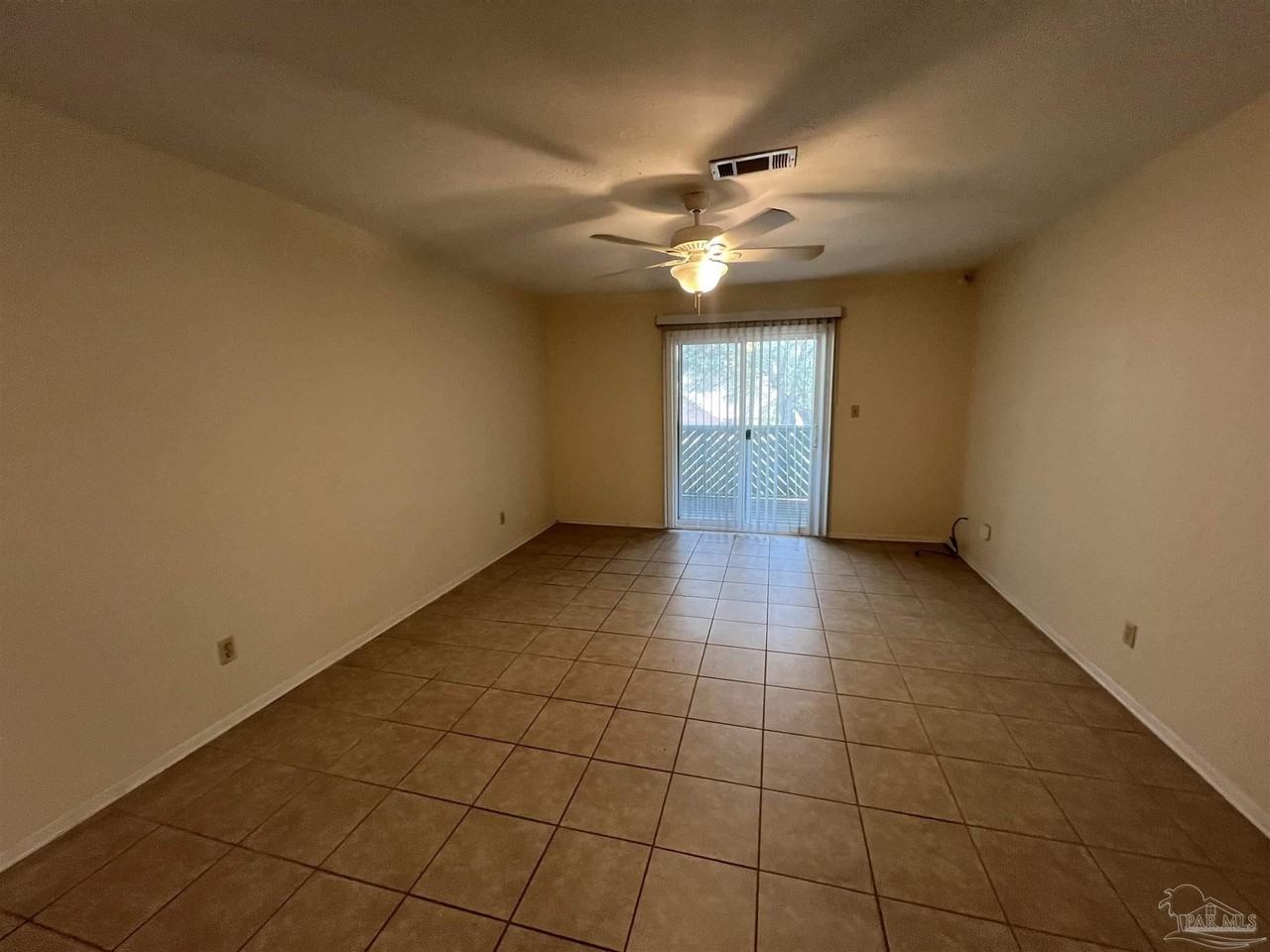 9467 Sunnehanna Blvd - Photo 5 of 18