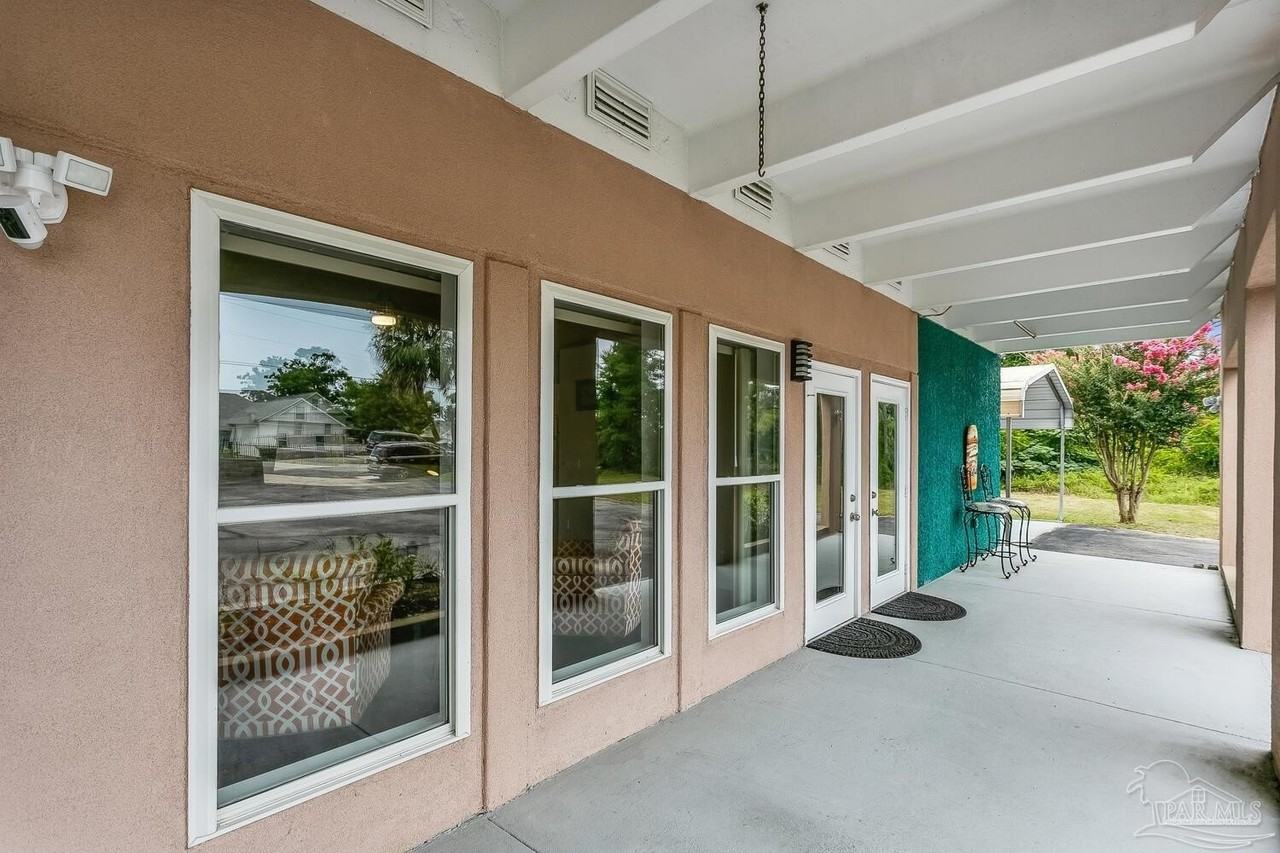 11710 Gulf Beach Hwy - Photo 3 of 22