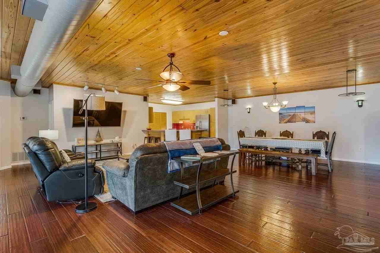 11710 Gulf Beach Hwy - Photo 6 of 22