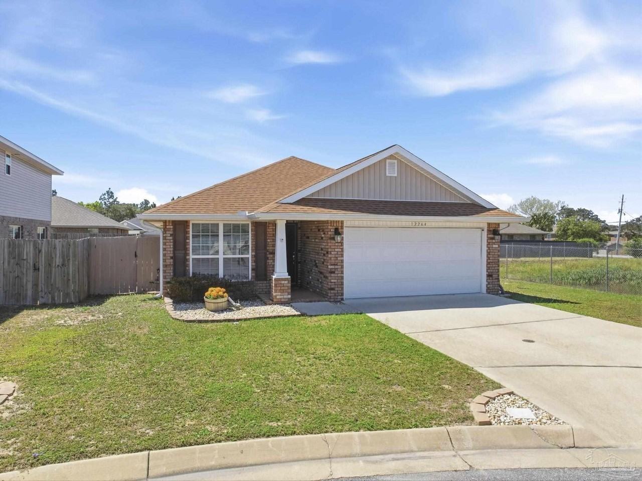 12264 Pinfish Rd - Photo 2 of 28