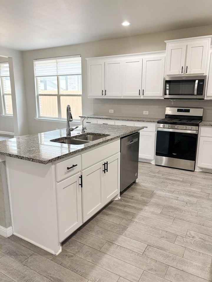 3109 Mountain Quail Rd - Photo 3 of 30