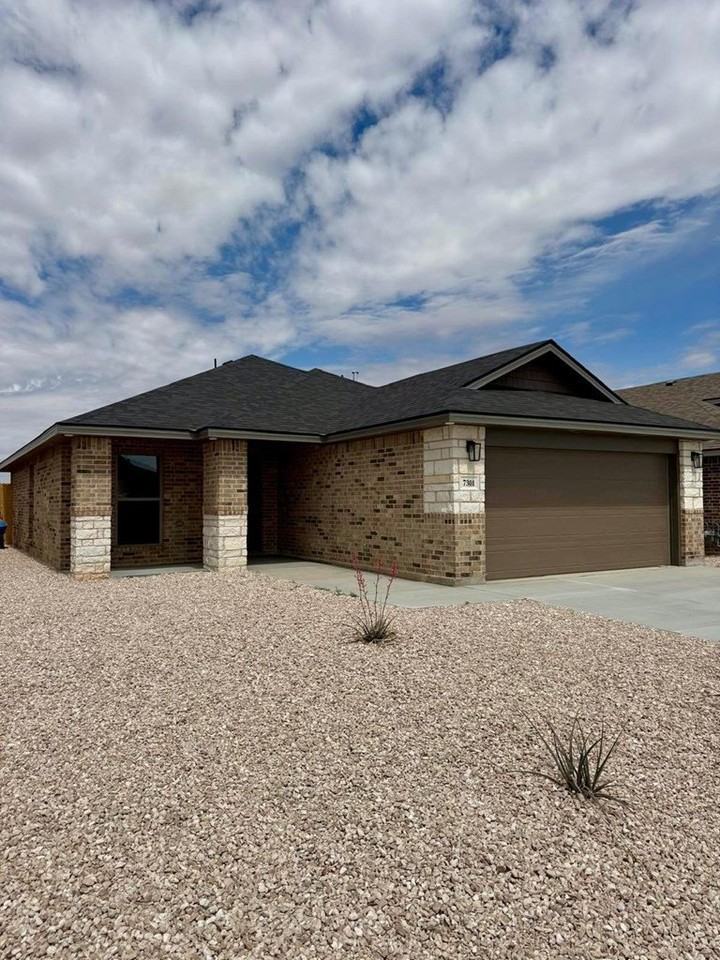 Country Club Dr - Photo 2 of 34