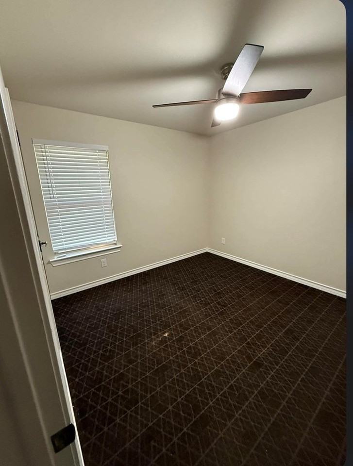 1710 E Scharbauer Dr - Photo 7 of 13