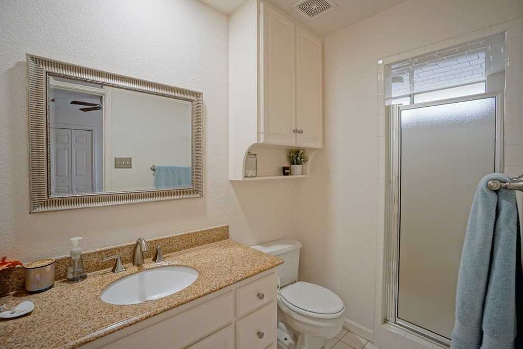 5504 Kingston Dr - Photo 7 of 37