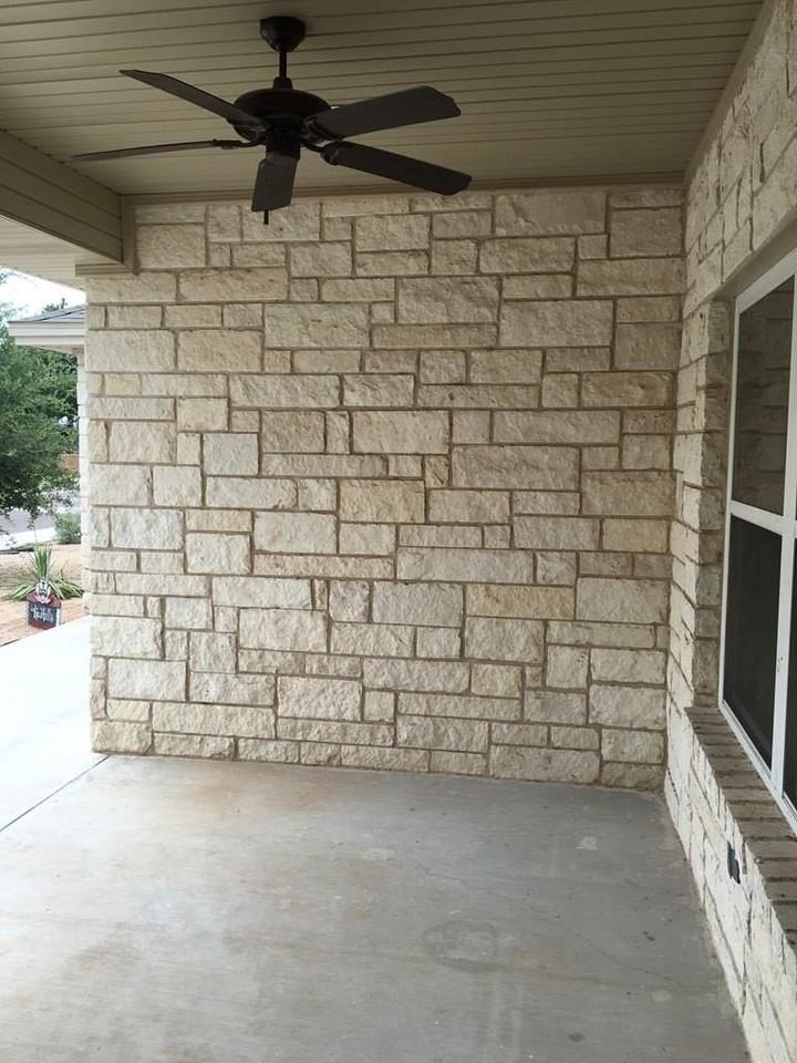 1513 Club Dr - Photo 2 of 27
