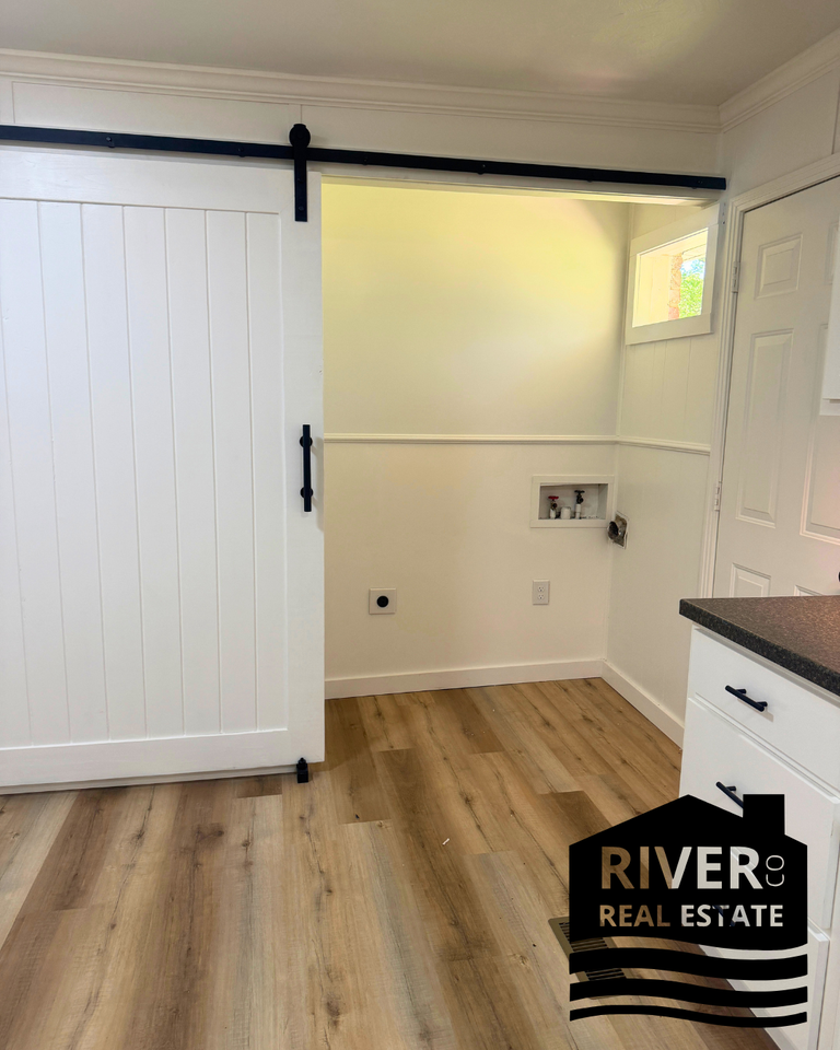 216 Madison Ave #216 - Photo 5 of 15