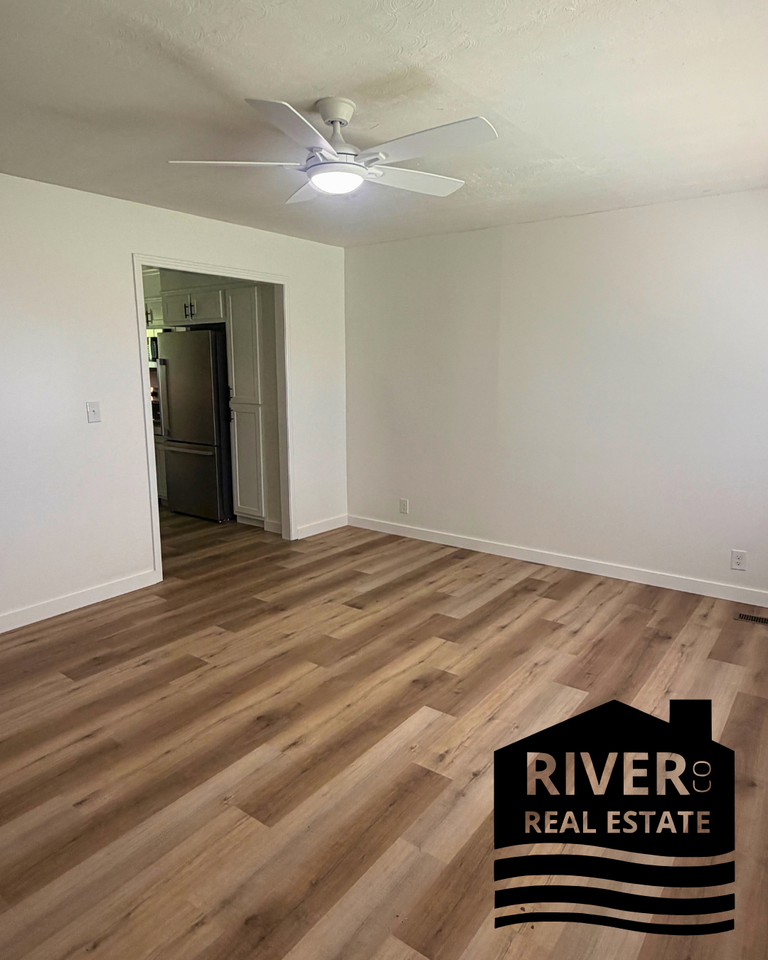 216 Madison Ave #216 - Photo 7 of 15