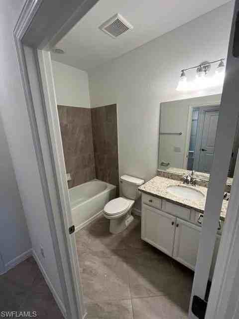 14638 Cantabria Dr #1 - Photo 7 of 31
