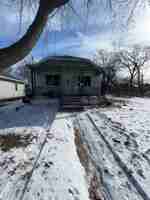 featured image of 1309 Barney Ave