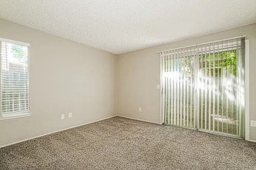 1350 Northview Dr - Photo 5 of 12