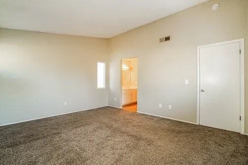 1350 Northview Dr - Photo 6 of 12