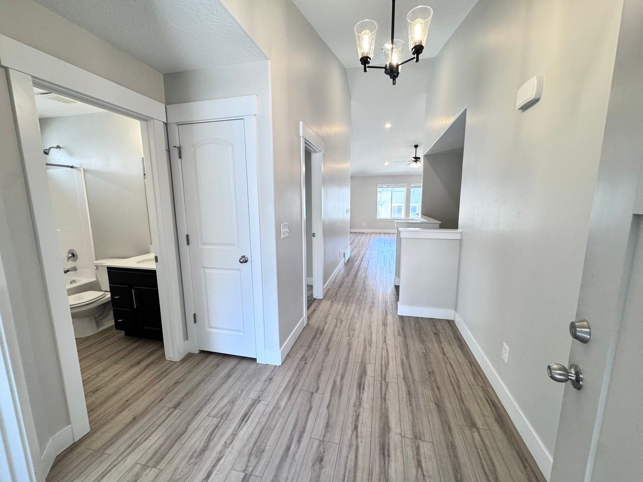 12339 S Remy Rd - Photo 2 of 20