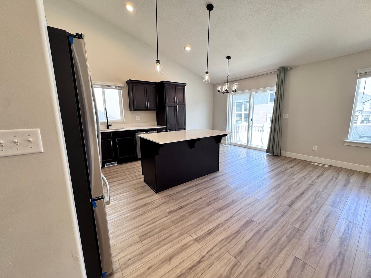 12339 S Remy Rd - Photo 7 of 20