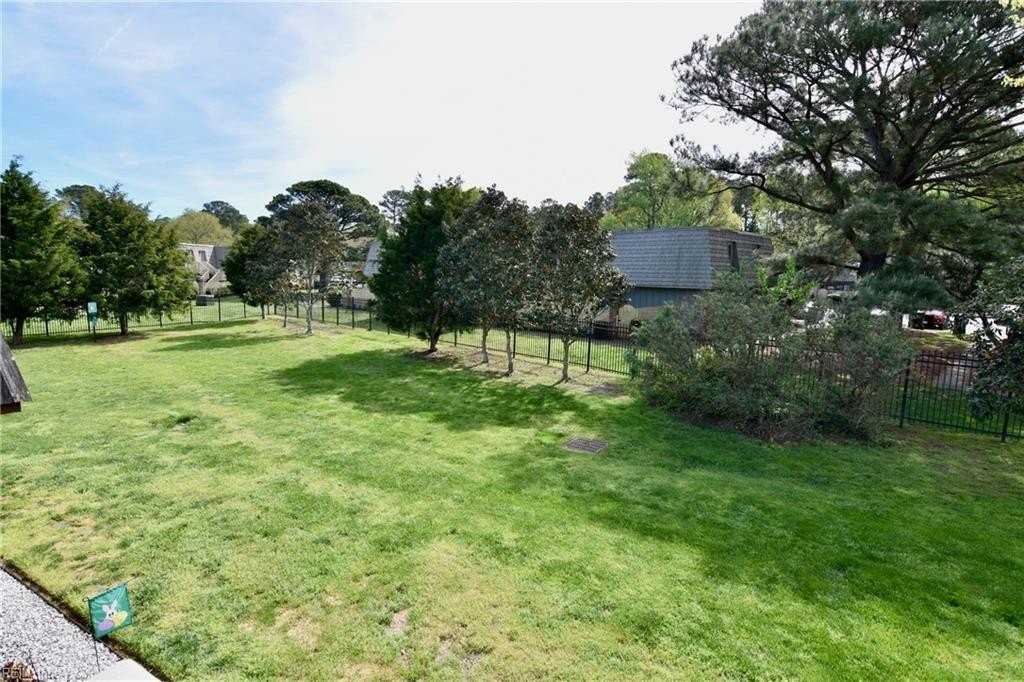 114 Saw Grass Bnd - Photo 4 of 21