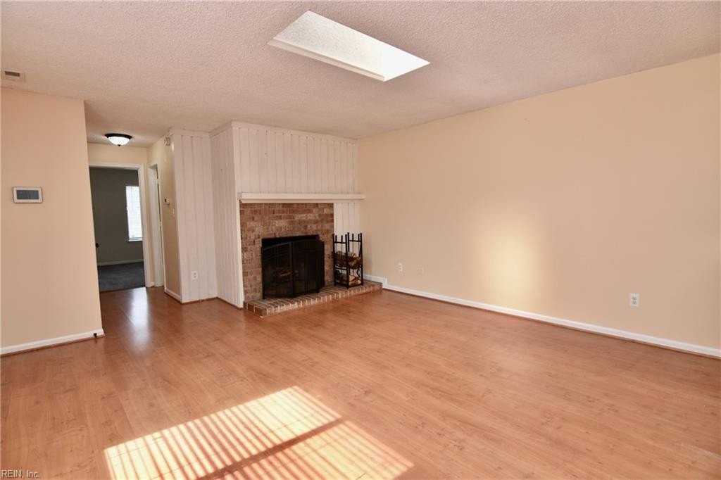 114 Saw Grass Bnd - Photo 7 of 21