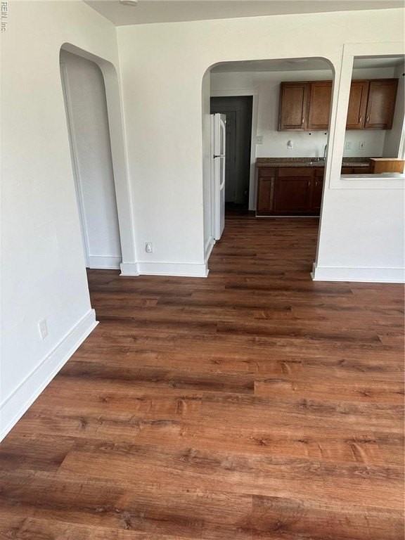 6669 Hudson Ave - Photo 2 of 17