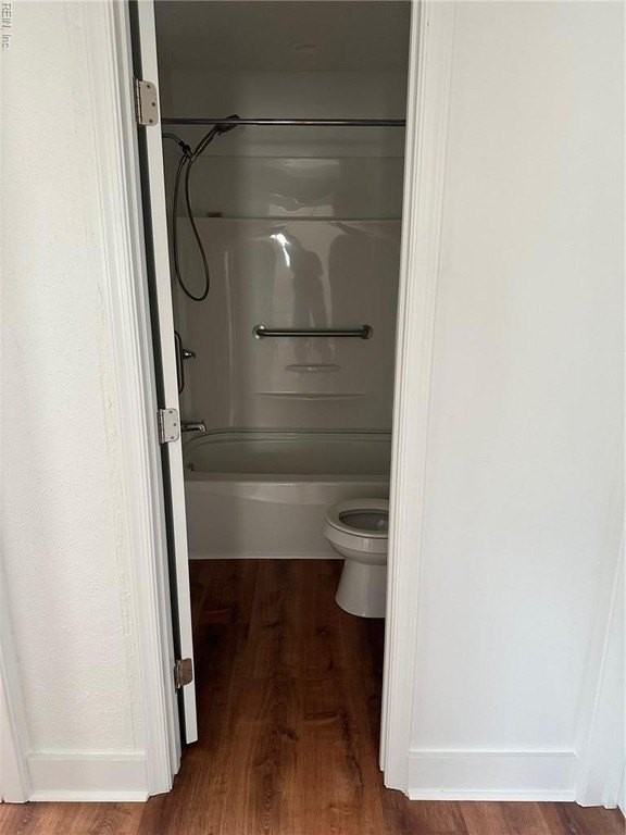 6669 Hudson Ave - Photo 4 of 17