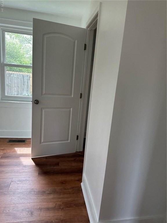 6669 Hudson Ave - Photo 7 of 17