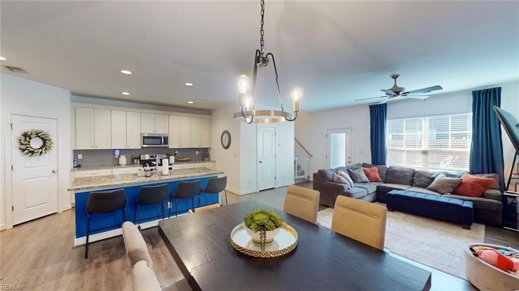 1202 Lanjay Ln - Photo 6 of 28