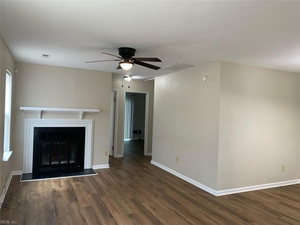 561 Peregrine St - Photo 6 of 23