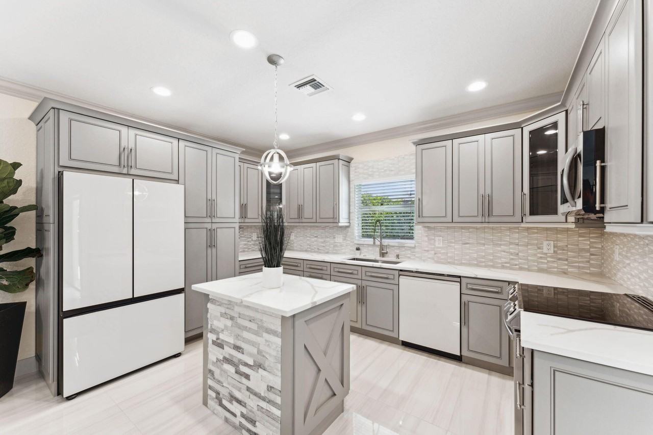 522 Lucky Ln - Photo 6 of 31