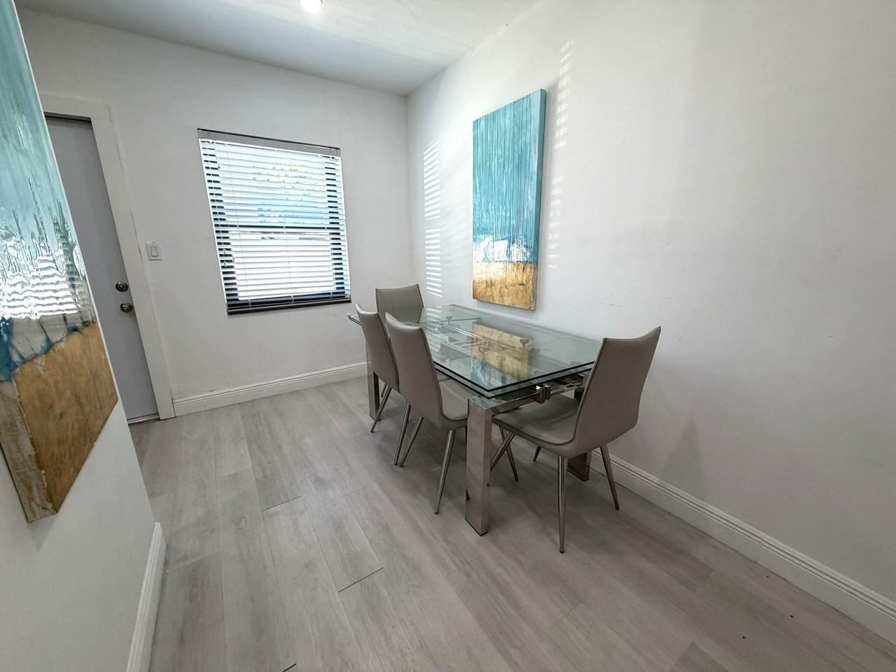 801 Ne 19th Ave Unit B - Photo 5 of 9