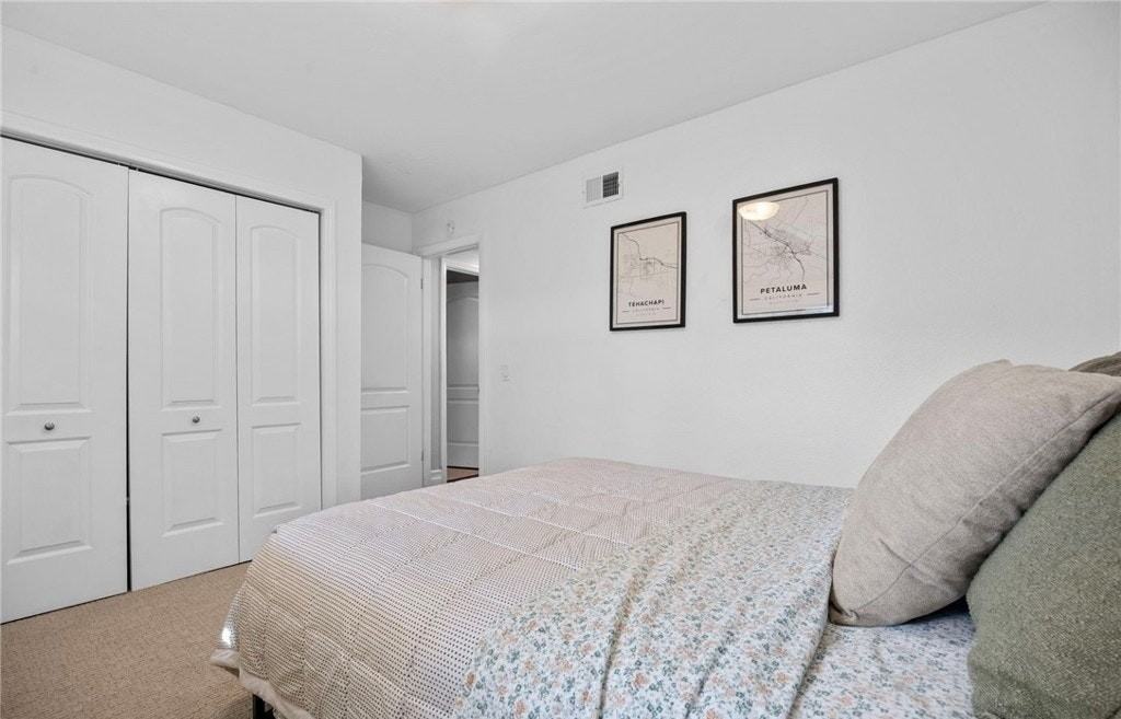 2465 Monterey Peninsula Drive - Photo 3 of 11