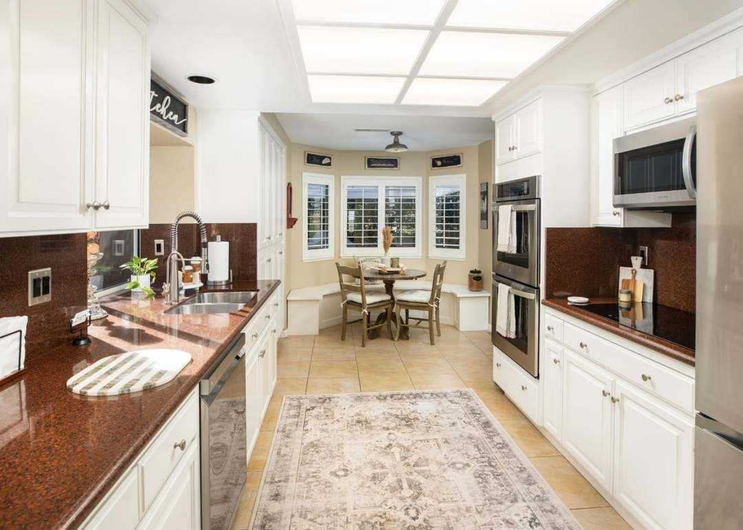 156 Zinfandel Circle - Photo 2 of 12