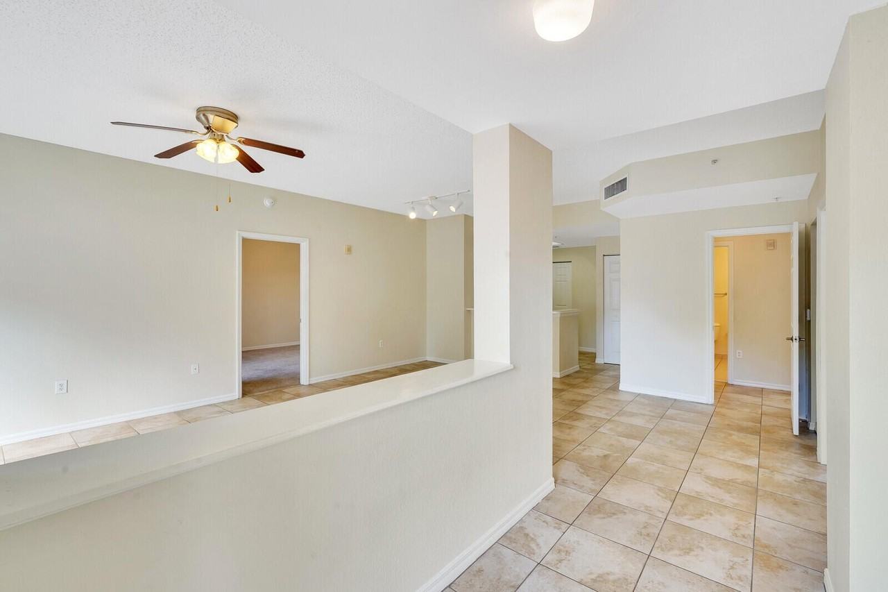 2916 Tuscany Ct #109 - Photo 3 of 31