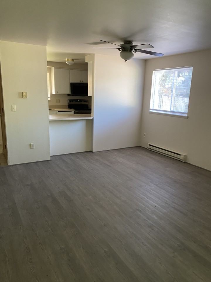 505 Louis J Ave #1 - Photo 2 of 7