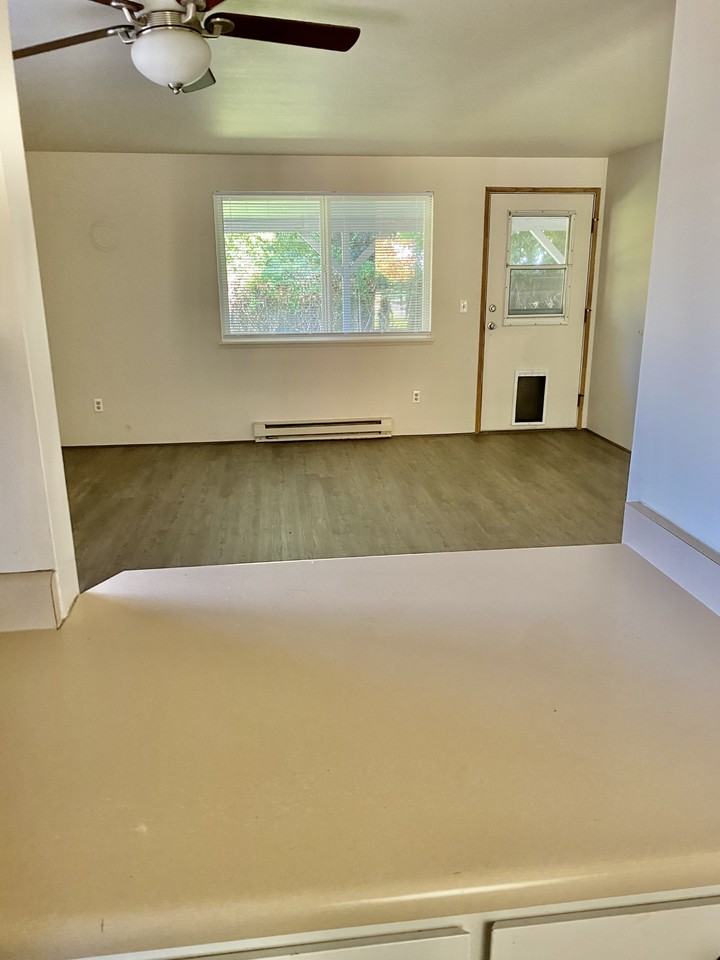 505 Louis J Ave #1 - Photo 3 of 7