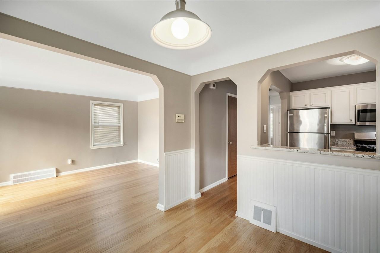 1910 Fern Street - Photo 6 of 28