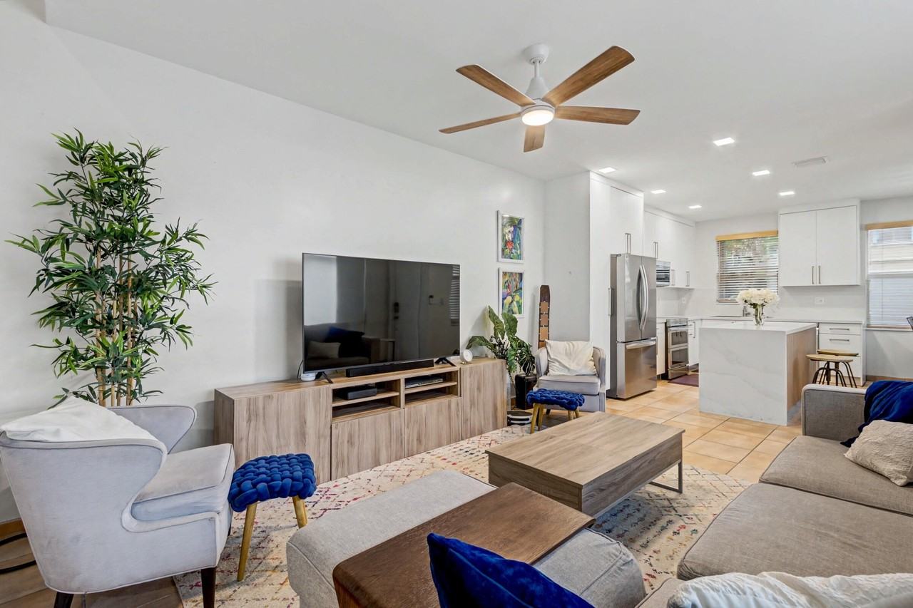 1545 Seagrape Way #1545 - Photo 2 of 35