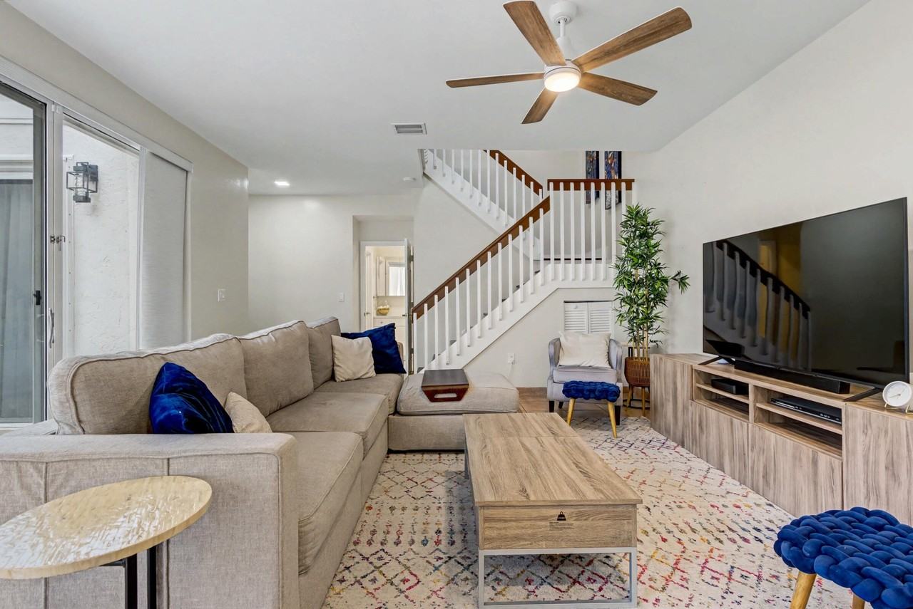 1545 Seagrape Way #1545 - Photo 3 of 35