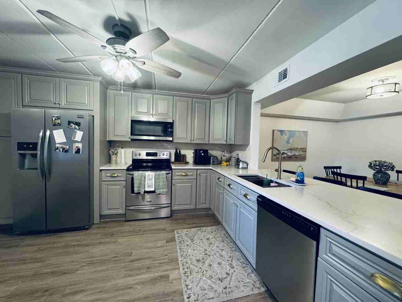 12260 Sag Harbor Ct Apt 7 - Photo 4 of 22