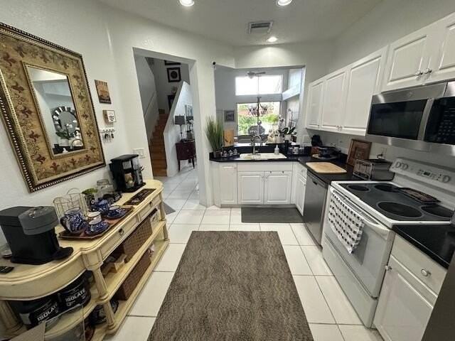 1113 Sw 158th Ave - Photo 7 of 34