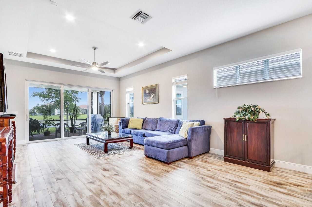 20040 Sw Caserta Way - Photo 5 of 50