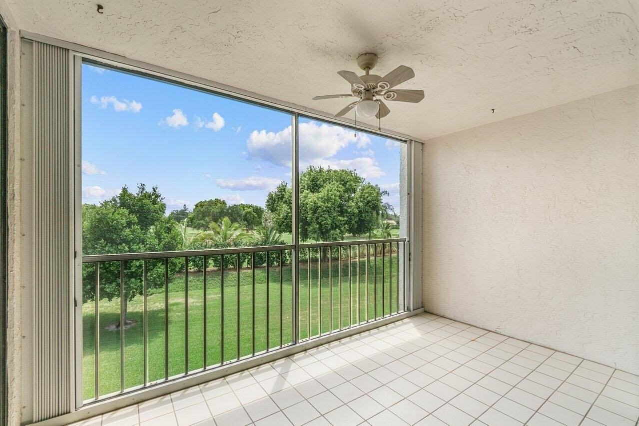 6530 Boca Del Mar Dr Apt 336 - Photo 7 of 22