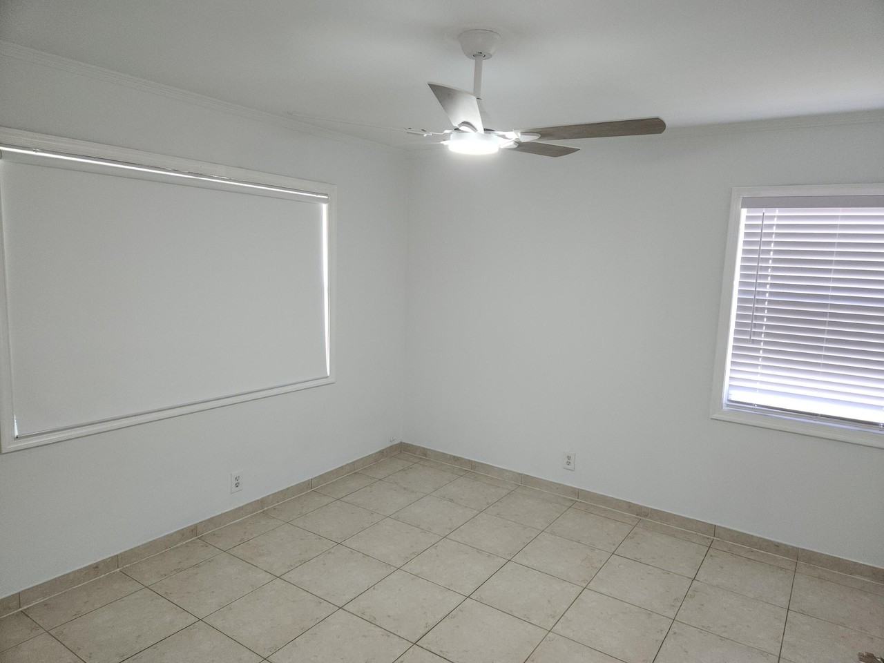 210 Nw 13th Ave - Photo 5 of 15