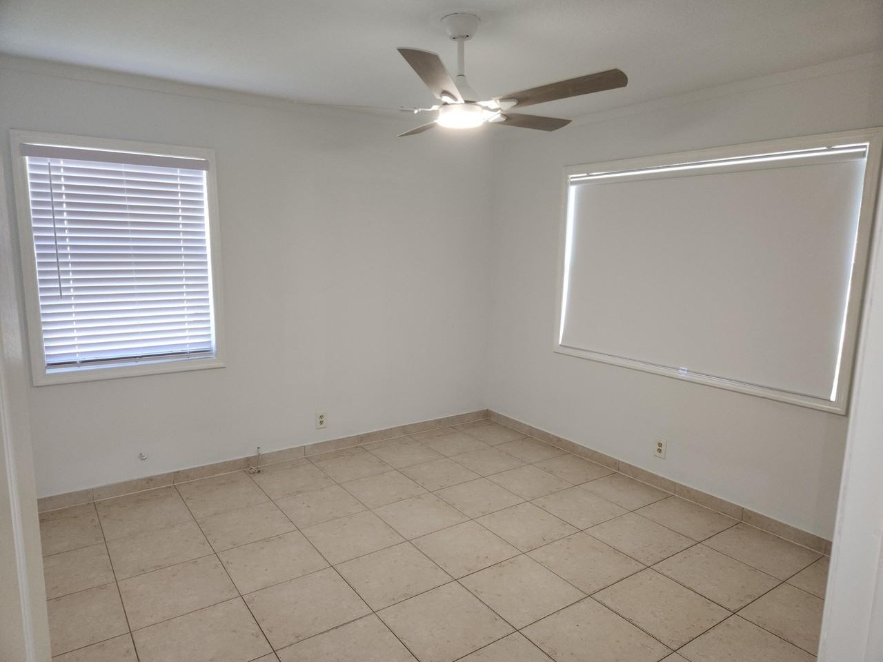 210 Nw 13th Ave - Photo 6 of 15