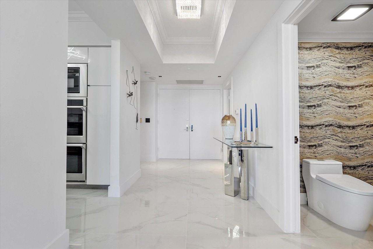 3100 N Ocean Blvd Apt 601 - Photo 2 of 50