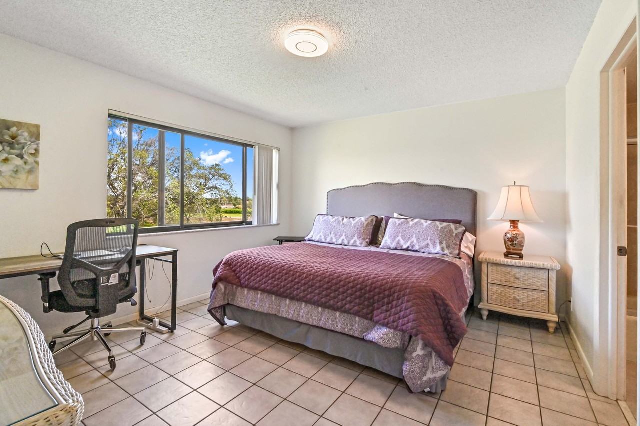 2500 Presidential Way Apt 302 - Photo 7 of 18